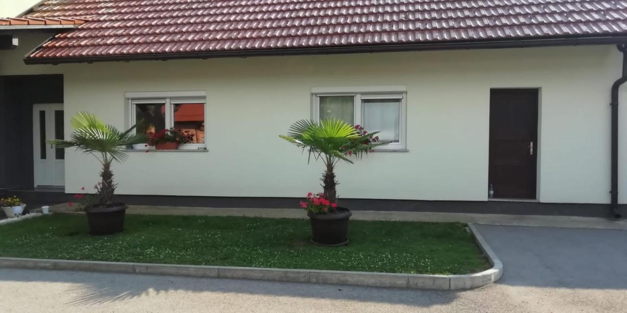 Apartman Luce Otočac Exteriér fotografie
